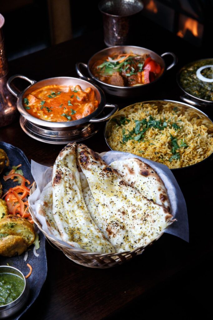 Sula Commercial Drive: Fresh Garlic Naan (Tandoori Bread) Warm, freshly baked garlic naan