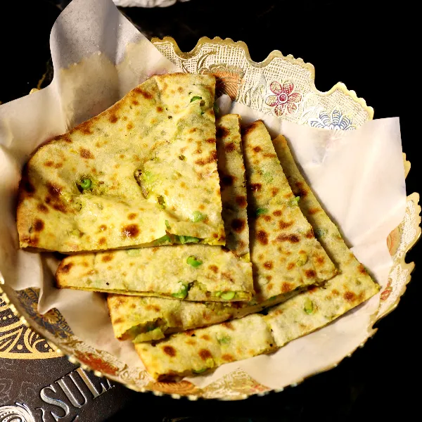 Tandoori Aloo Peas Paratha (Ve)