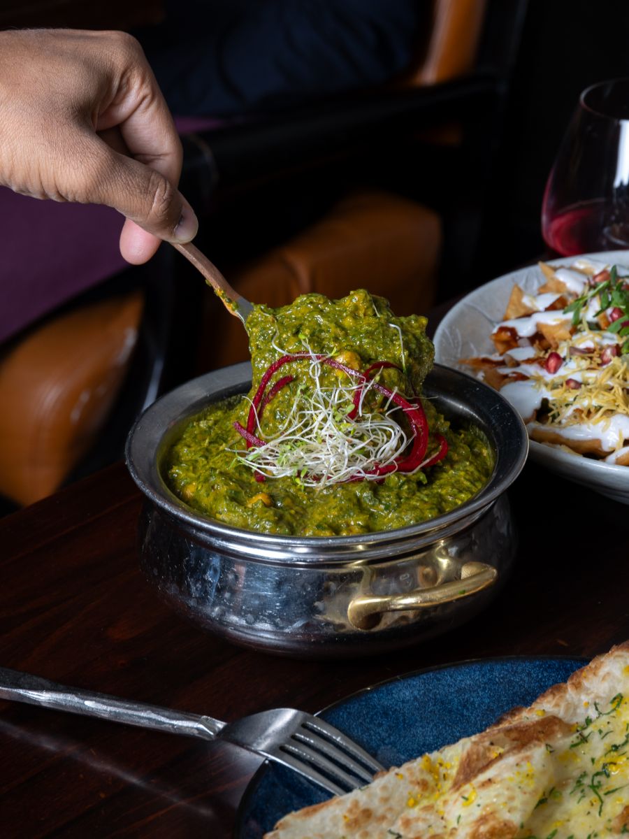 Channa Saag Vegetarian Indian Restaurant Sula