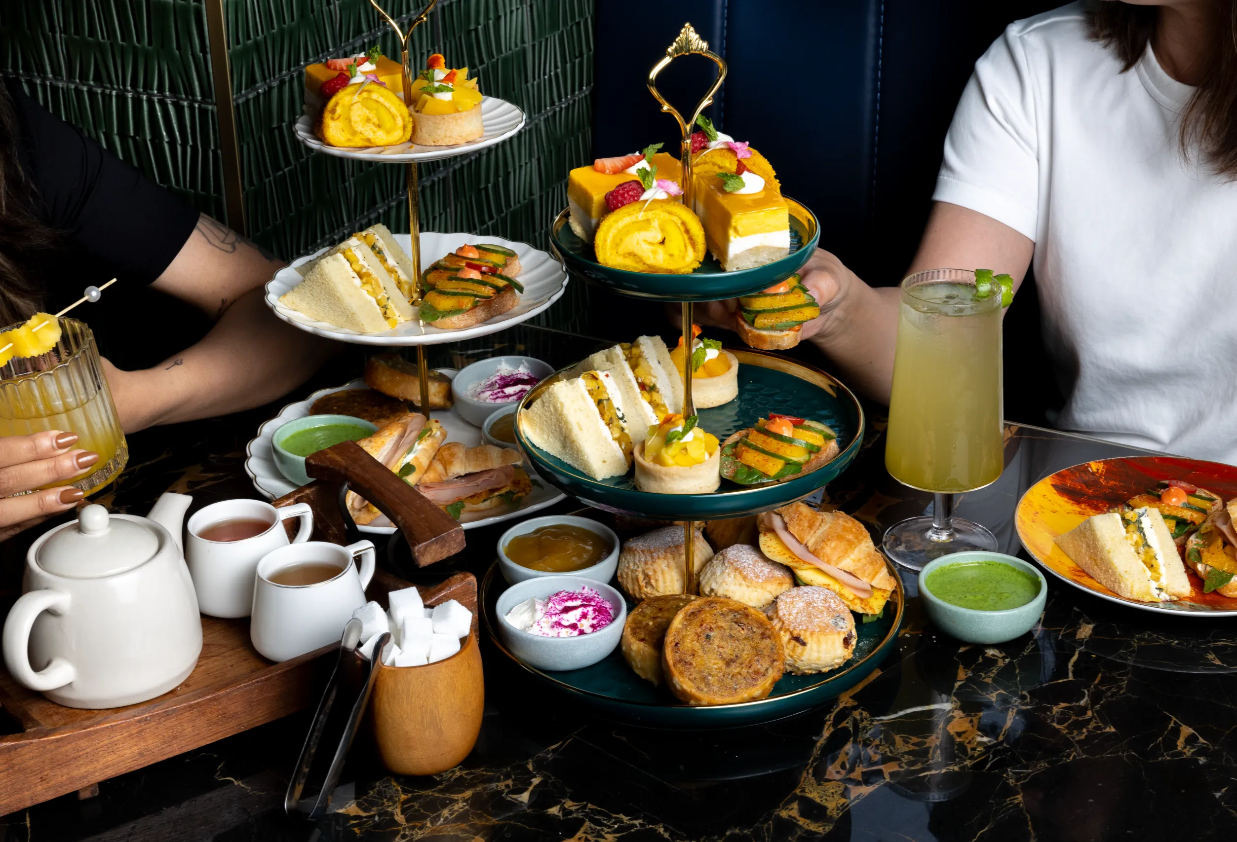 After Tea at Sula Main Street