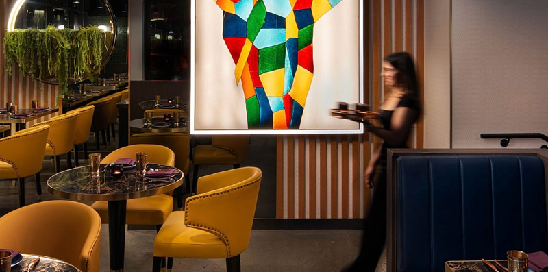 Sula Davie Street dining room Vancouver